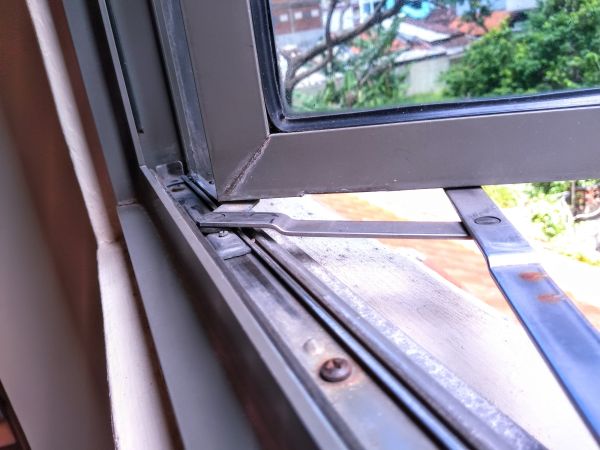 Cost of Hinged Window Replacement in Chesterfield